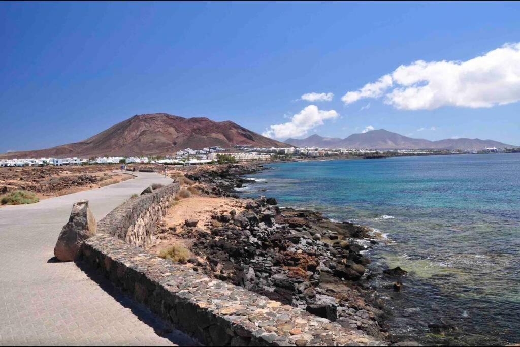 Villa Isa Sea Views Playa Blanca  Kültér fotó